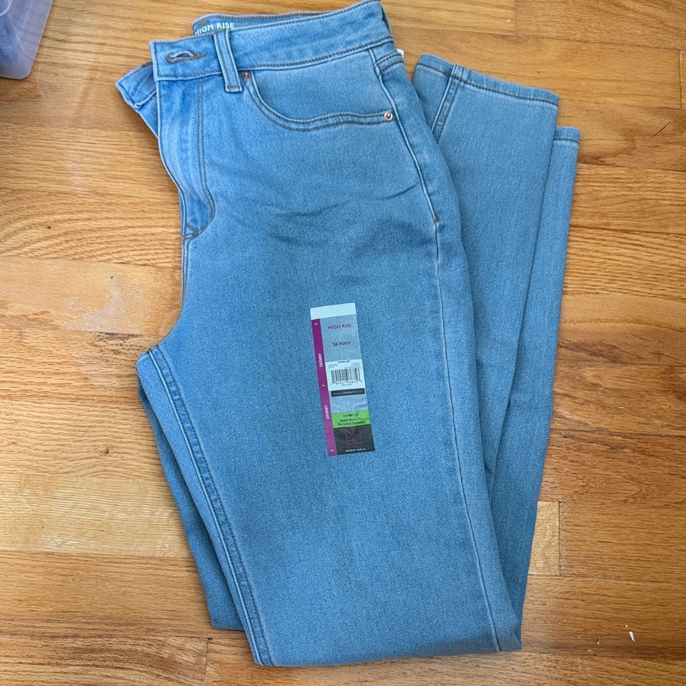No Boundaries Womens High Rise Skinny Jeans Light Wash Blue Size 7 Repreve Denim